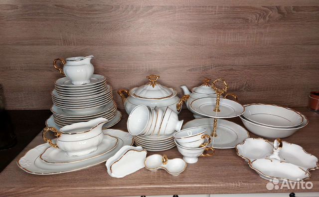 Набор столовой и чайной посуды. Чехия. Тхун