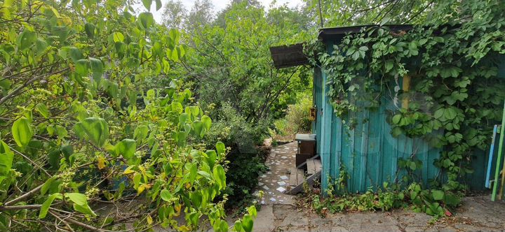 Дом 15 м² на участке 9 сот.