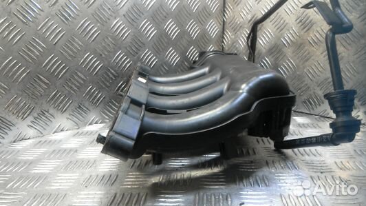 Впускной коллектор бензиновый mercedes benz C-clas