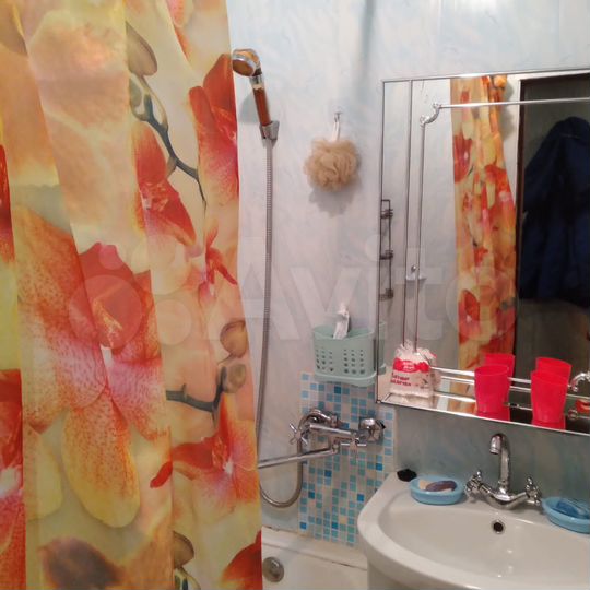 2-к. квартира, 48 м², 5/5 эт.