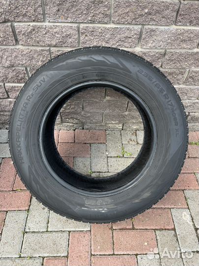 Nokian Tyres Hakkapeliitta R2 SUV 235/65 R17 108