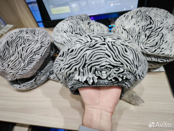 Кепи восьмиклинка женская