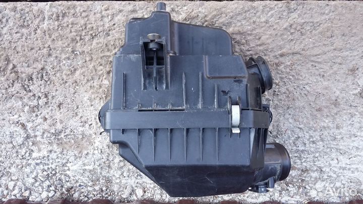 Корпус воздушного фильтра Honda CR-V 3