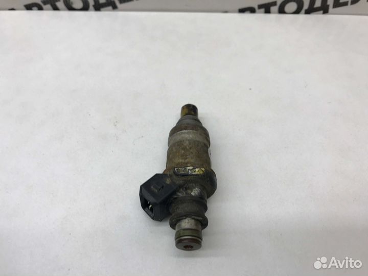 Форсунка бензиновая Honda Domani MA4 1994 г.в