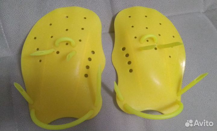 Продаются лопатки для плавания