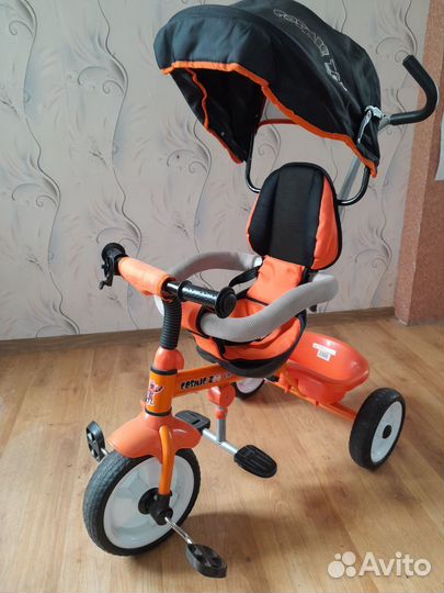 Трехколесный велосипед