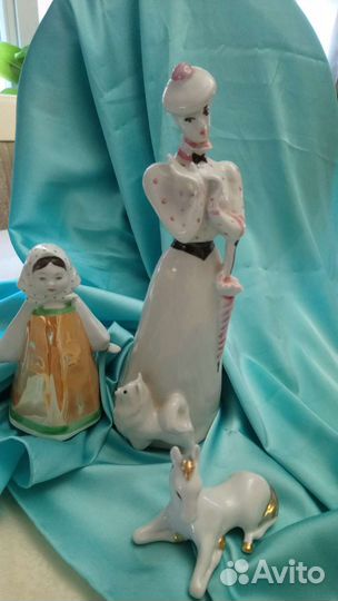 Статуэтки дама С собачкой, девочка В платочке