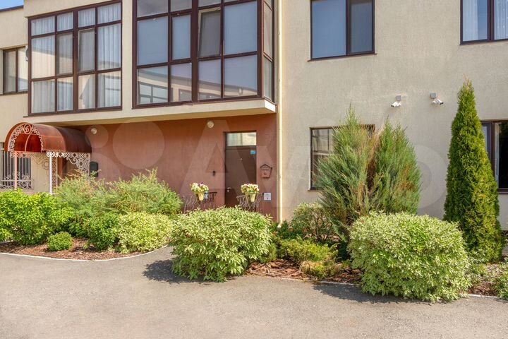 Дом 188 м² на участке 2 сот.