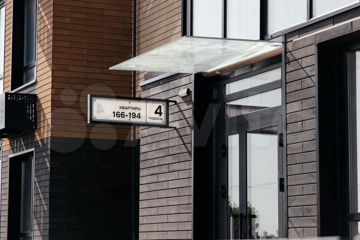 2-к. квартира, 64,4 м², 1/8 эт.