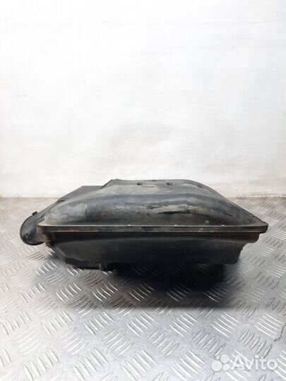 Корпус воздушного фильтра Renault Clio хэтчбэк 3