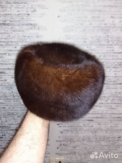 Женская зимняя шапка