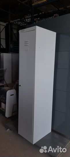 Шкаф металлический