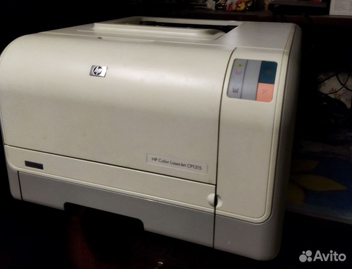 Принтер лазерный HP Color LaserJet CP1215, цветной