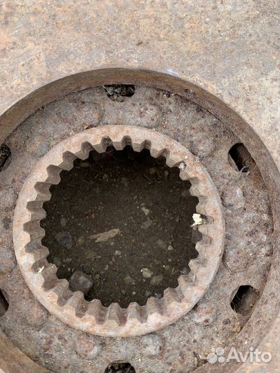 Корзина сцепления на т16