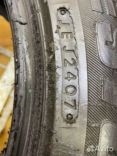 Bridgestone Ice Cruiser 5000 215/55 R16