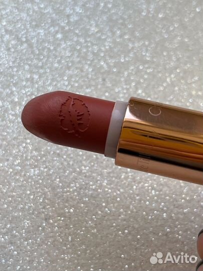 Помада Charlotte Tilbury Super Cindy б/у