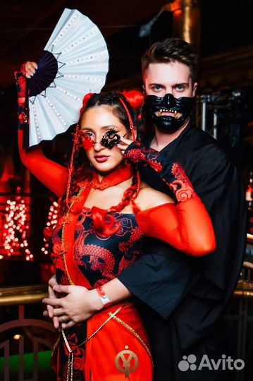 Костюм в восточном стиле. Светящийся веер. Аренда