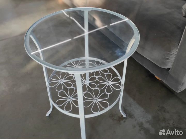 Журнальный стол Клингсбу Икеа