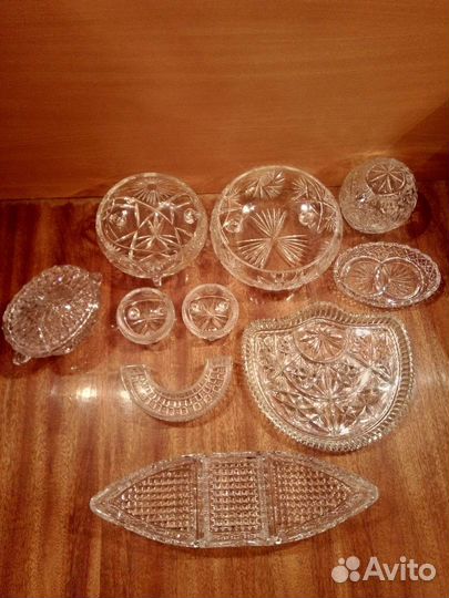 Хрусталь.Блюда.Вазы.Рюмки-стопки.Икорницы.Розетки