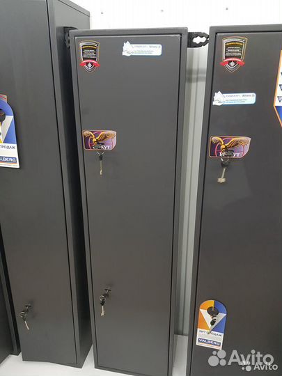 Сейф оружейный Беркут 143 на 5 стволов