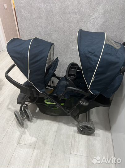 Коляска для двойни
