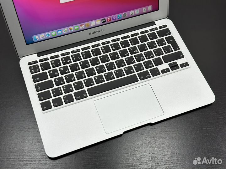 Apple MacBook Air 11 2013 4/128GB A1465 Циклов 13