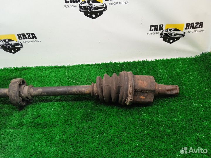Полуось (привод) передний правый R