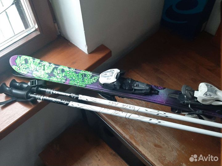 Горные лыжи с креплениями