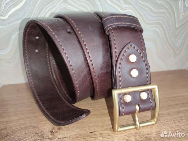 Мужской кожаный ремень ручной работы