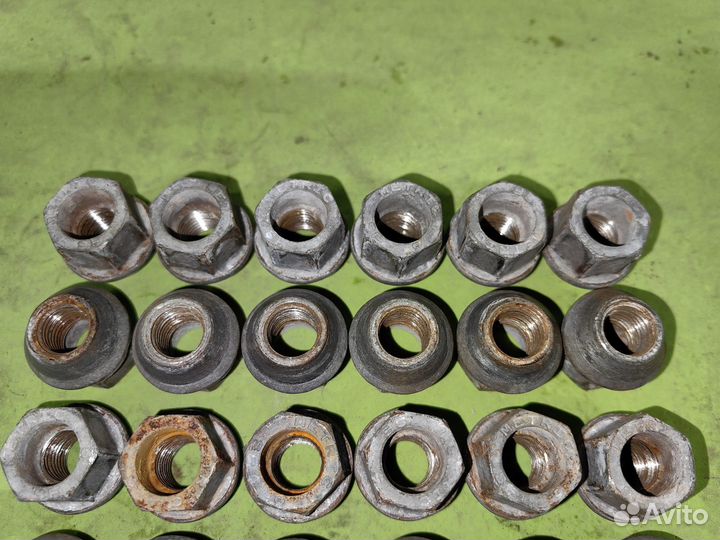 Гайки колесные на 19 М12*1,5 24шт