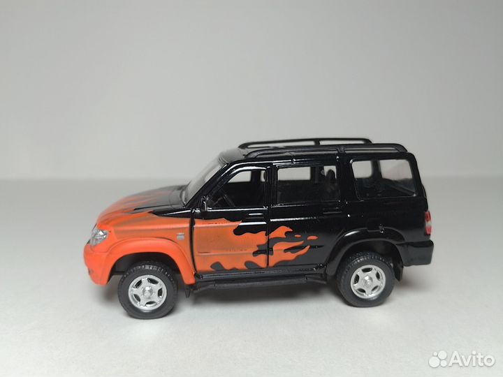 УАЗ-3163 Autotime 1:43