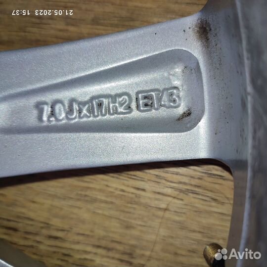 Диск литой Tiguan 5N0601025 aj