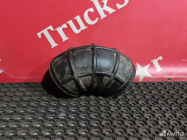 Патрубок воздушного фильтра 2017г