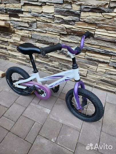 Детский велосипед Specialized