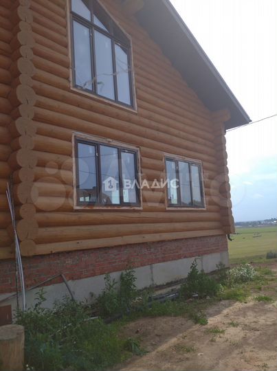 Дом 465 м² на участке 40 сот.