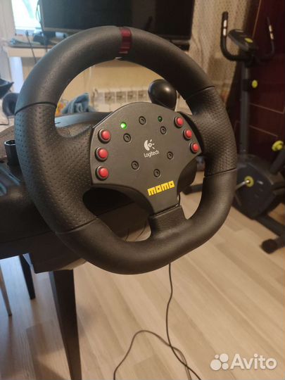 Руль Logitech momo racing 270 градусов
