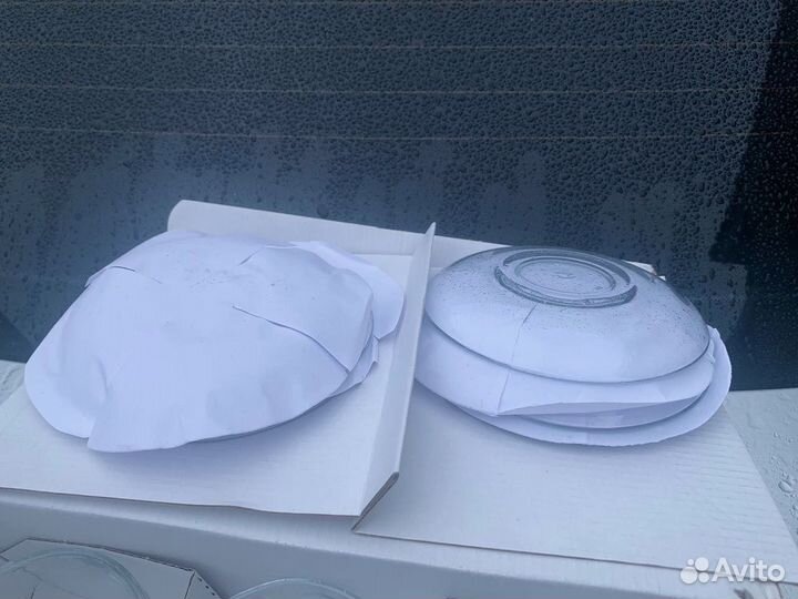 Чайные чашки с блюдцами