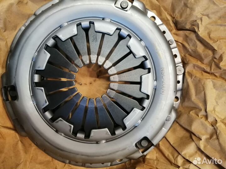 Корзина сцепления Nissan AD /Primera / Sunny