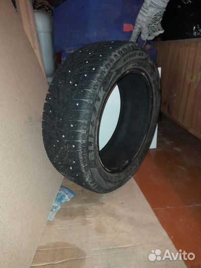 Bridgestone Blizzak Spike-02 205/55 R16