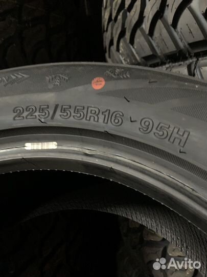 Grenlander IceHawke 1 225/55 R16 95H