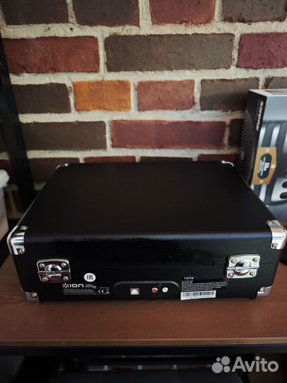 Проигрыватель винила ion