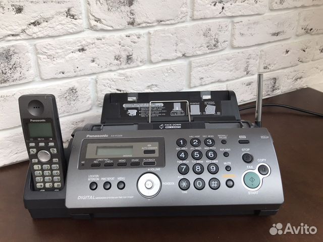 Радиотелефон с факсом Panasonic KX-fc228ru
