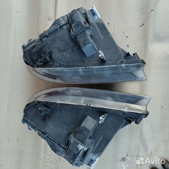 Фары передние Bmw 3-Series E90LCI