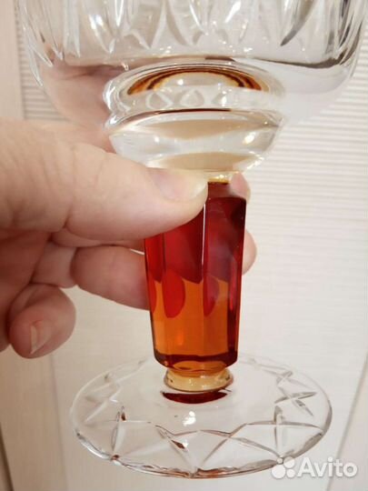 Хрустальные бокалы 