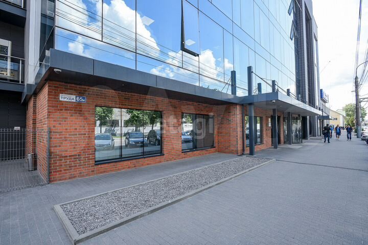 Сдам офисное помещение, 225.6 м²