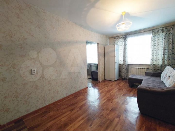 2-к. квартира, 42 м², 1/5 эт.