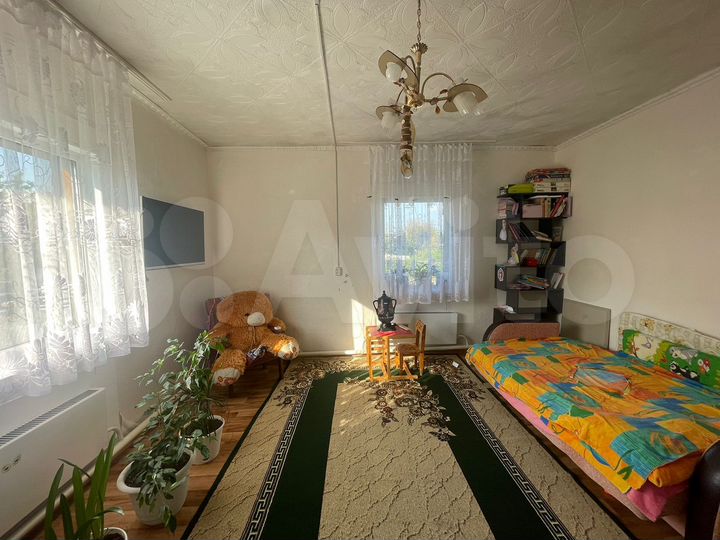 Дом 84 м² на участке 9,06 га