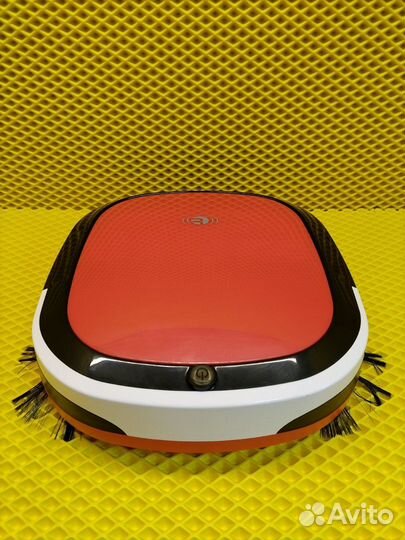 Робот-пылесос Rekam RVC-1500R(ст31)