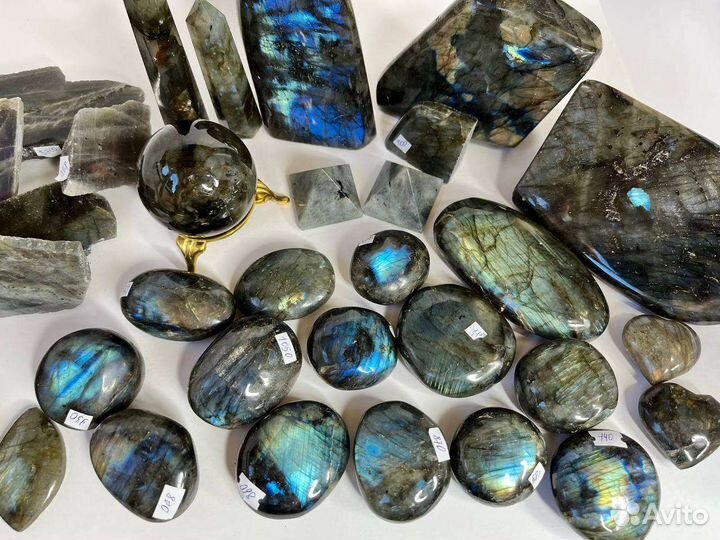 Кристаллы минералы шары галтовка в коллекцию