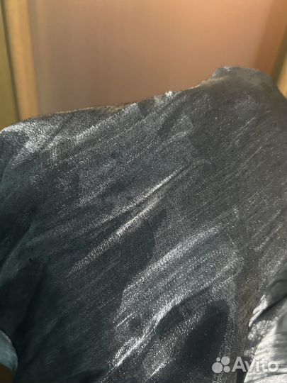 Приталенная блестящая рубашка